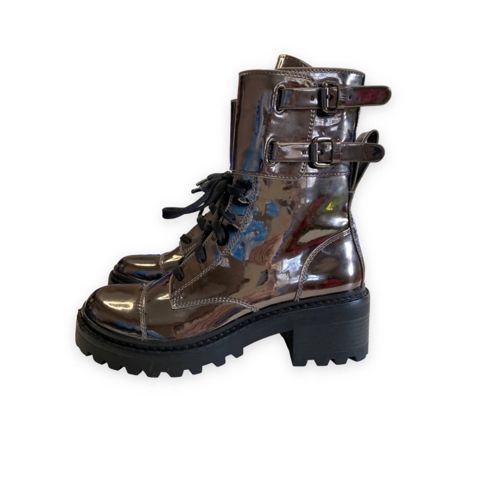 DKNY Silver Metallic Combat Motto Boots Womens Size 7.5 Goth *READ* - Picture 2 of 6